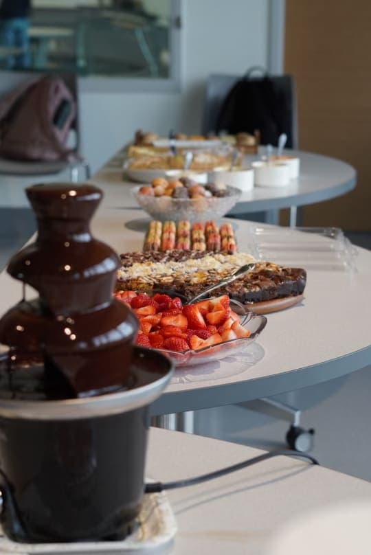 Fin-Talks 2024 - Slide 1